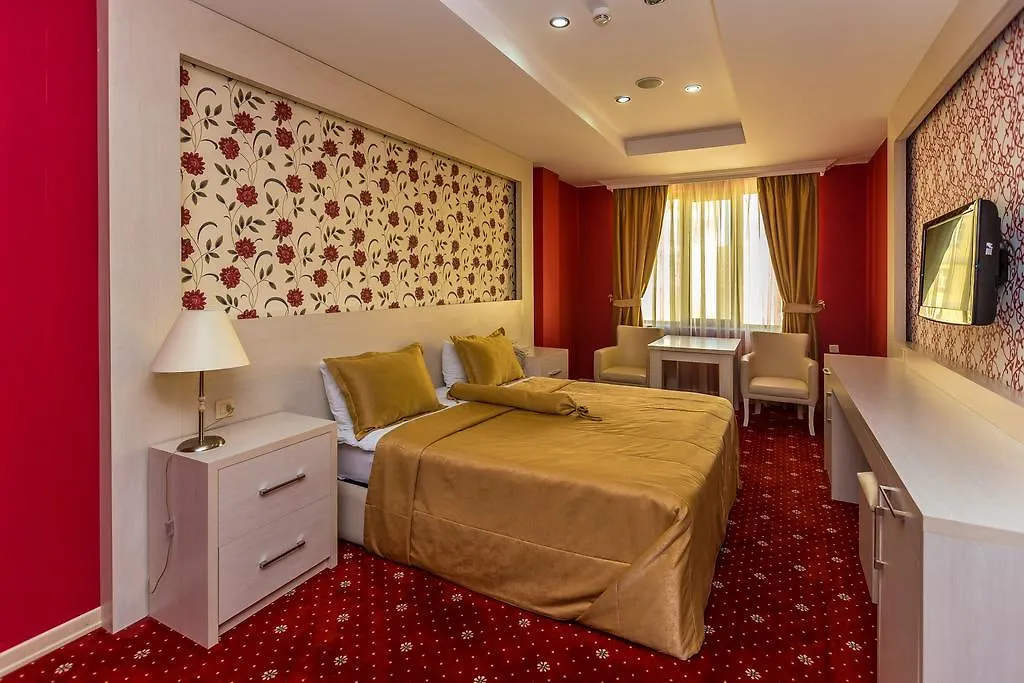 Ariva Hotel Baku 4*,